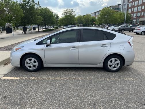 2011 Toyota Prius III