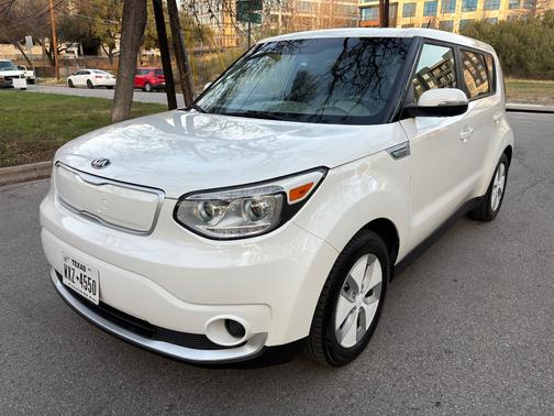 2016 Kia Soul EV Base