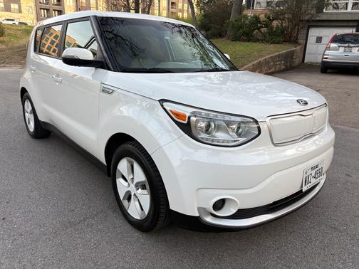 2016 Kia Soul EV Base