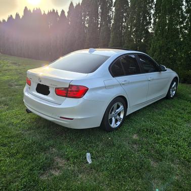 White 2013 BMW 328 i xDrive