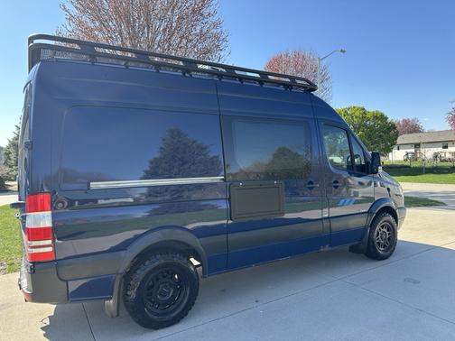 2011 Mercedes-Benz Sprinter 2500
