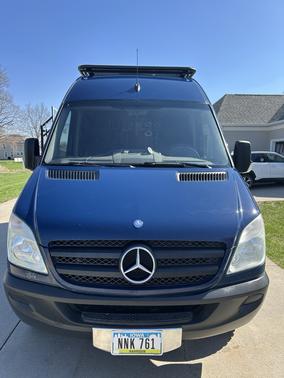 2011 Mercedes-Benz Sprinter 2500