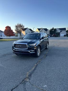 2019 INFINITI QX80 LUXE