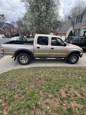 2004 Toyota Tacoma PreRunner Double Cab