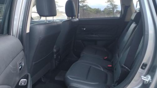Gray 2018 Mitsubishi Outlander PHEV GT