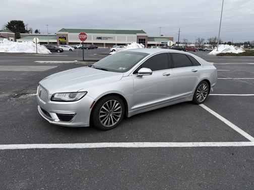 2017 Lincoln MKZ Premiere