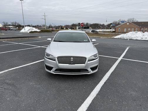 2017 Lincoln MKZ Premiere