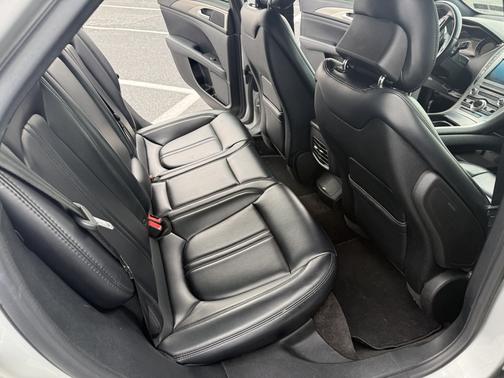 2017 Lincoln MKZ Premiere