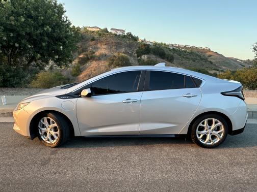 2018 Chevrolet Volt Premier