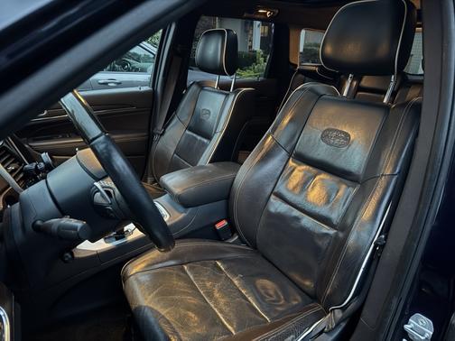 Blue 2015 Jeep Grand Cherokee Overland