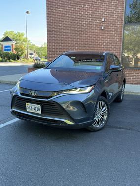 Gray 2021 Toyota Venza XLE