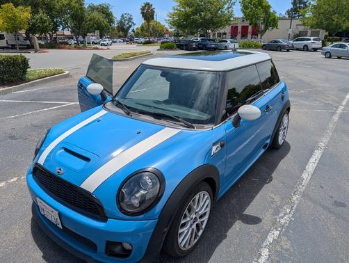 Blue 2013 MINI Hardtop Cooper S
