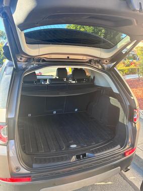 Brown 2017 Land Rover Discovery Sport SE