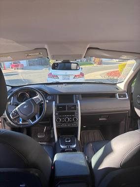 Brown 2017 Land Rover Discovery Sport SE