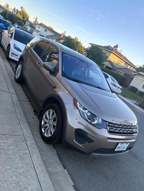 Brown 2017 Land Rover Discovery Sport SE