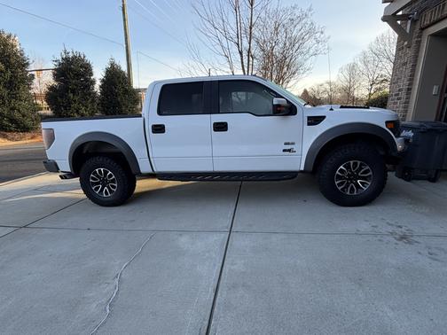 2014 Ford F-150 SVT Raptor