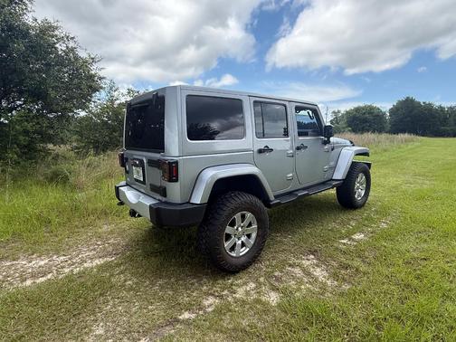 Silver 2014 Jeep Wrangler Unlimited Sahara