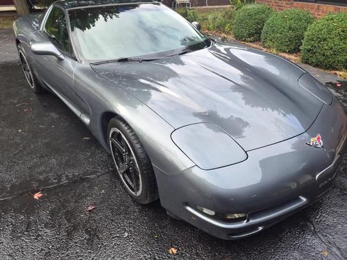 Silver 2003 Chevrolet Corvette Base