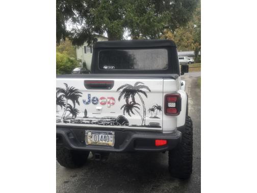 2020 Jeep Gladiator Overland