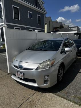 2010 Toyota Prius III