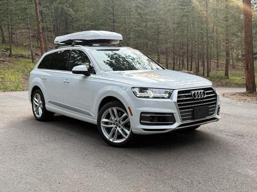 White 2018 Audi Q7 3.0T Prestige