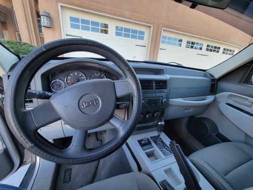 2008 Jeep Liberty Sport