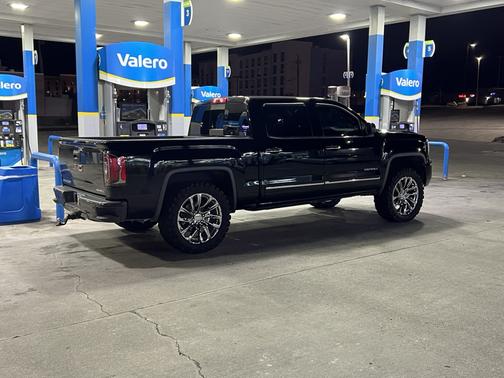 2017 GMC Sierra 1500 Denali