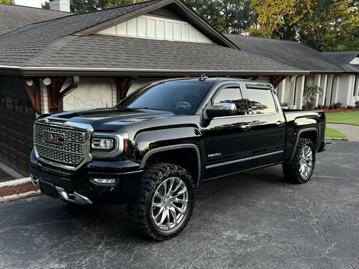 2017 GMC Sierra 1500 Denali