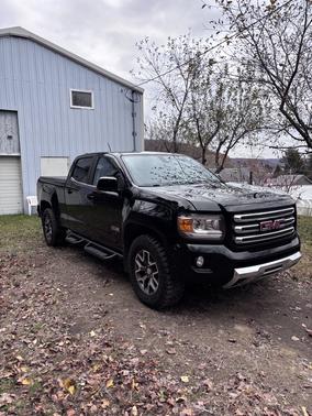 2017 GMC Canyon SLE