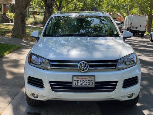 2014 Volkswagen Touareg TDI Lux
