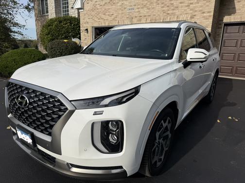 White 2022 Hyundai PALISADE Calligraphy