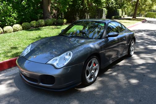 2003 Porsche 911 Carrera 4S