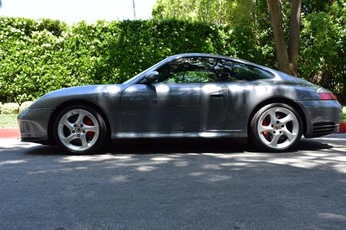 2003 Porsche 911 Carrera 4S