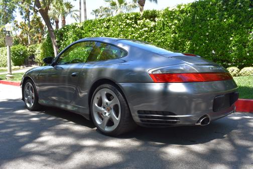 2003 Porsche 911 Carrera 4S
