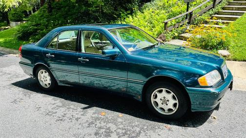 Green 1998 Mercedes-Benz C-Class C230