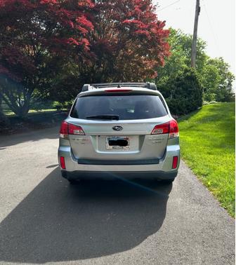 Silver 2013 Subaru Outback 3.6R Limited