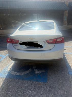 Silver 2017 Chevrolet Malibu 1LS