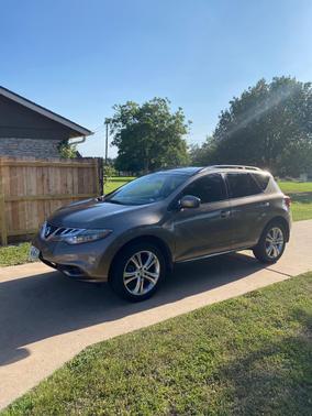 Brown 2011 Nissan Murano LE