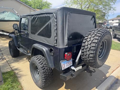 Blue 2005 Jeep Wrangler Unlimited