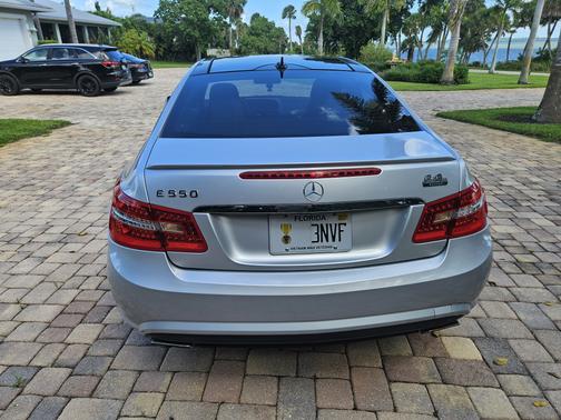 2012 Mercedes-Benz E-Class E 550