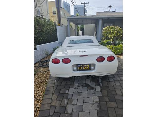 2002 Chevrolet Corvette Base