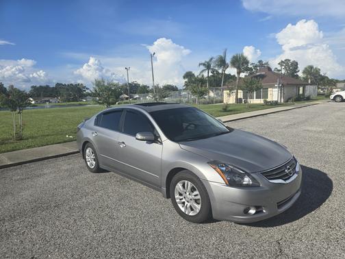 2010 Nissan Altima 2.5 S