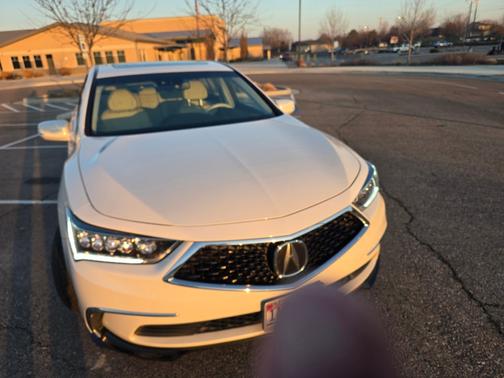 2018 Acura RLX Technology Package