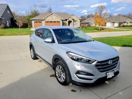 2018 Hyundai TUCSON SEL