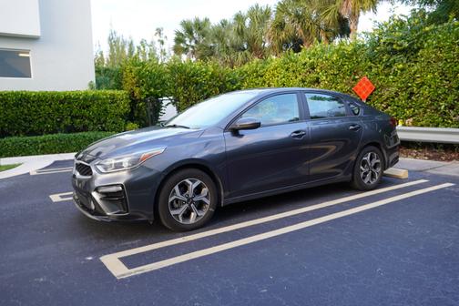 Gray 2020 Kia Forte LXS