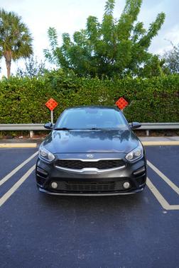 Gray 2020 Kia Forte LXS
