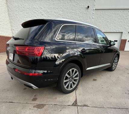 Black 2019 Audi Q7 55 Premium Plus