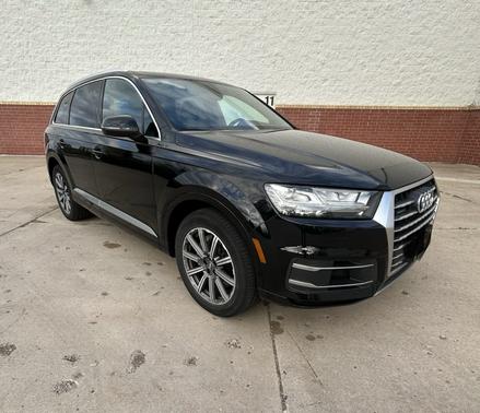 Black 2019 Audi Q7 55 Premium Plus