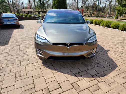 2016 Tesla Model X 90D