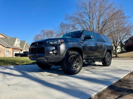 2019 Toyota 4Runner SR5